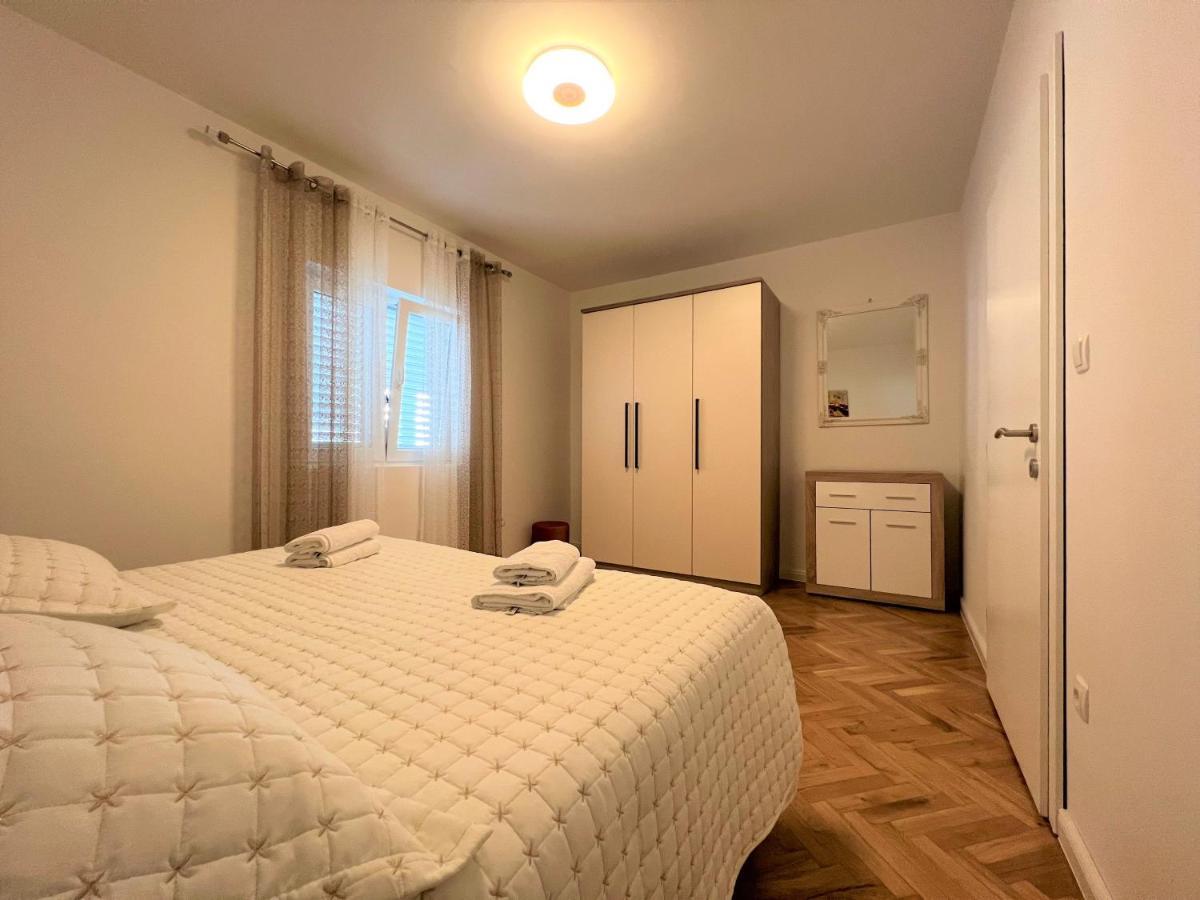 Apartment Makarska Eksteriør bilde