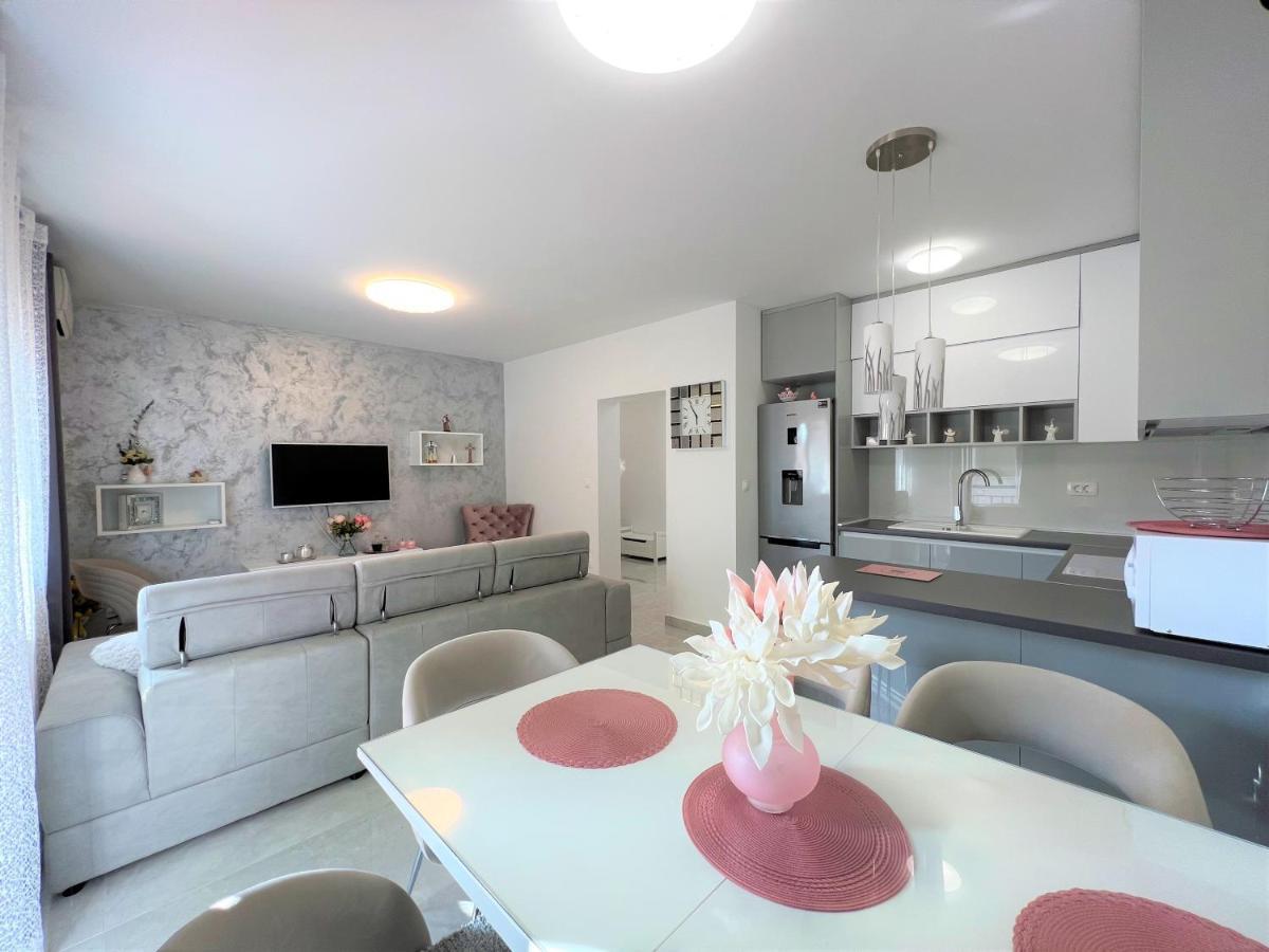 Apartment Makarska Eksteriør bilde